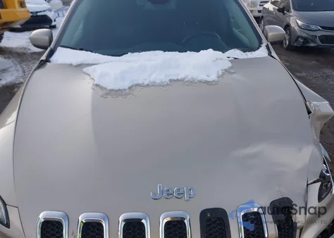 2014 Jeep Cherokee Latitude из США, поврежденный, VIN 1C4PJMCS2EW187844